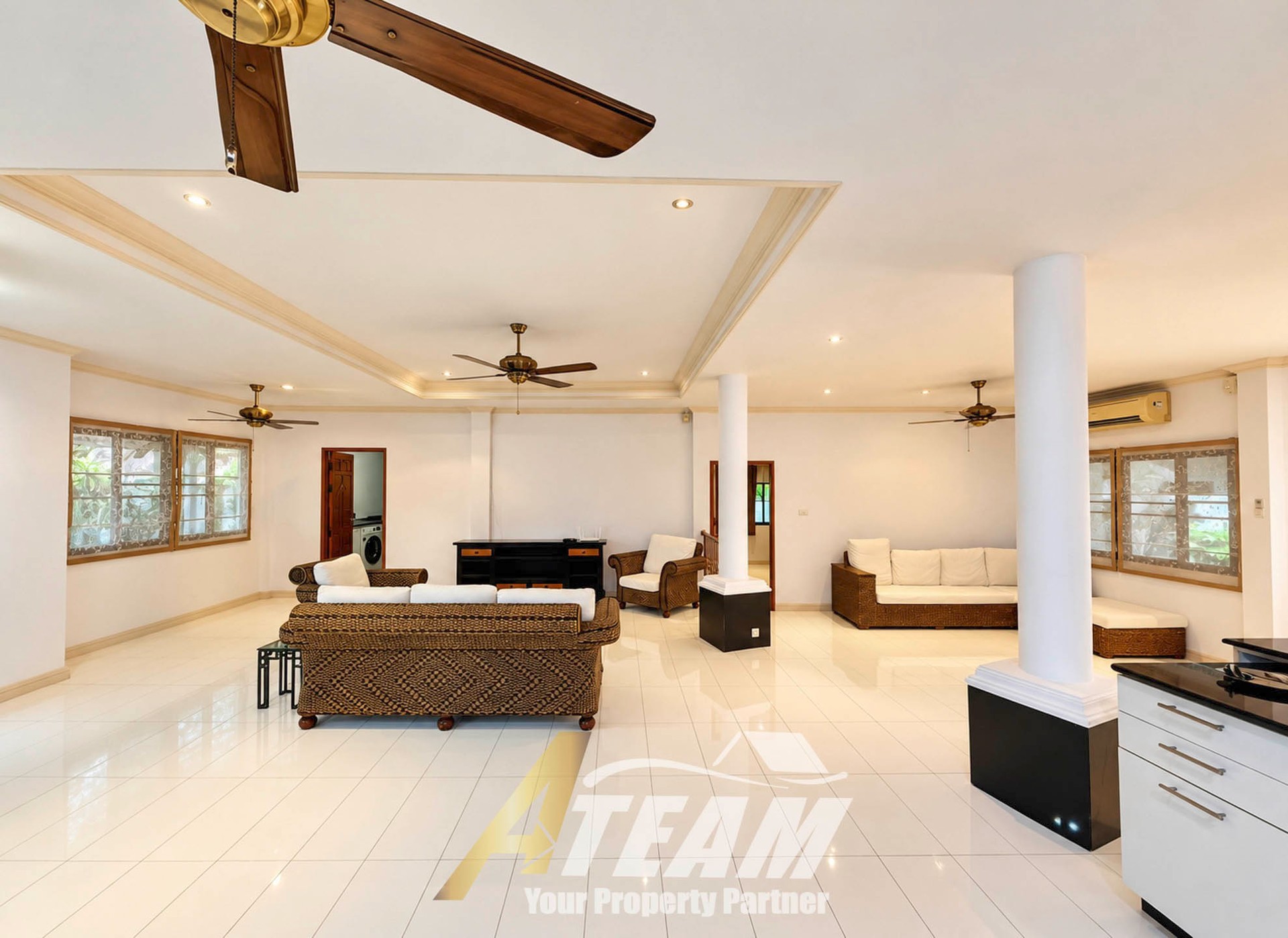 Spacieuse villa de 3 chambres avec piscine privée à louer à Sunset Village 1, Hua Hin Soi 6
