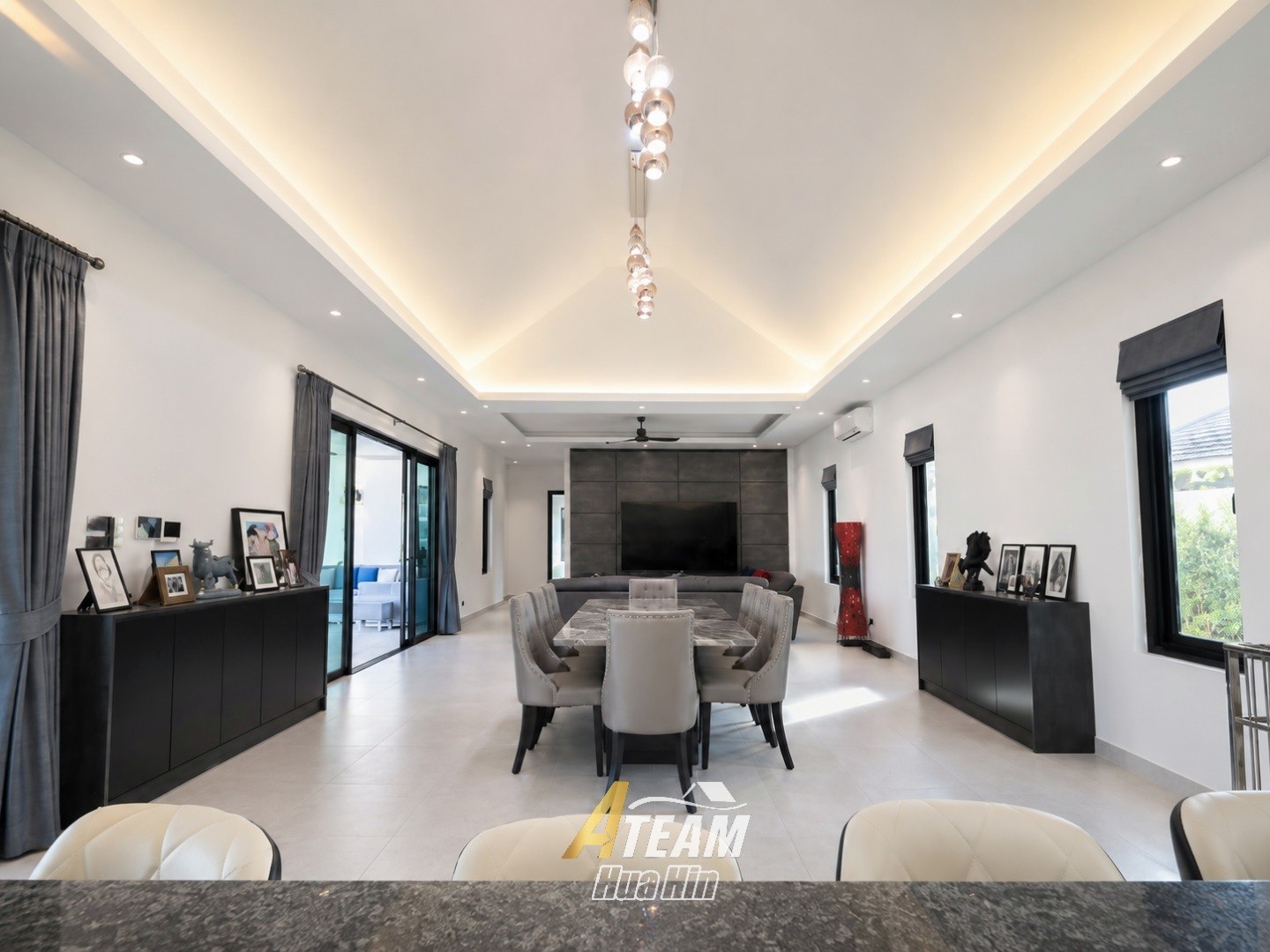 Vie prestigieuse en bordure de parc sur Millionaires Avenue