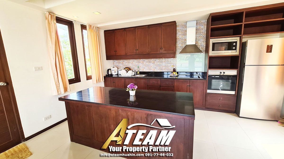 Lakeside-poolvilla-for-sale-hua-hin-Takiap-kitchen