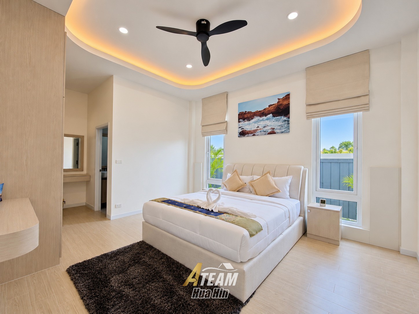 Villa neuve de 3 chambres avec piscine à vendre à Hua Hin Soi 88