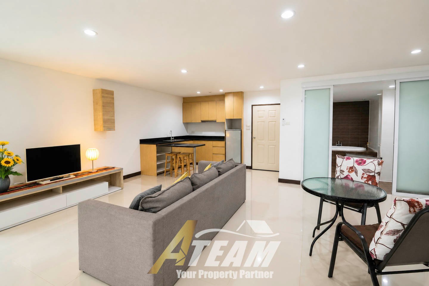 Appartement spacieux d'angle avec 1 chambre à vendre – The Pride Hua Hin