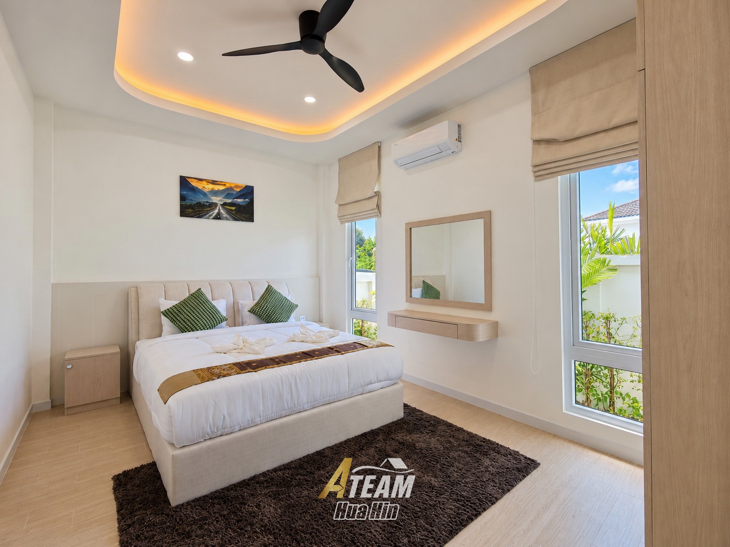 Villa neuve de 3 chambres avec piscine à vendre à Hua Hin Soi 88