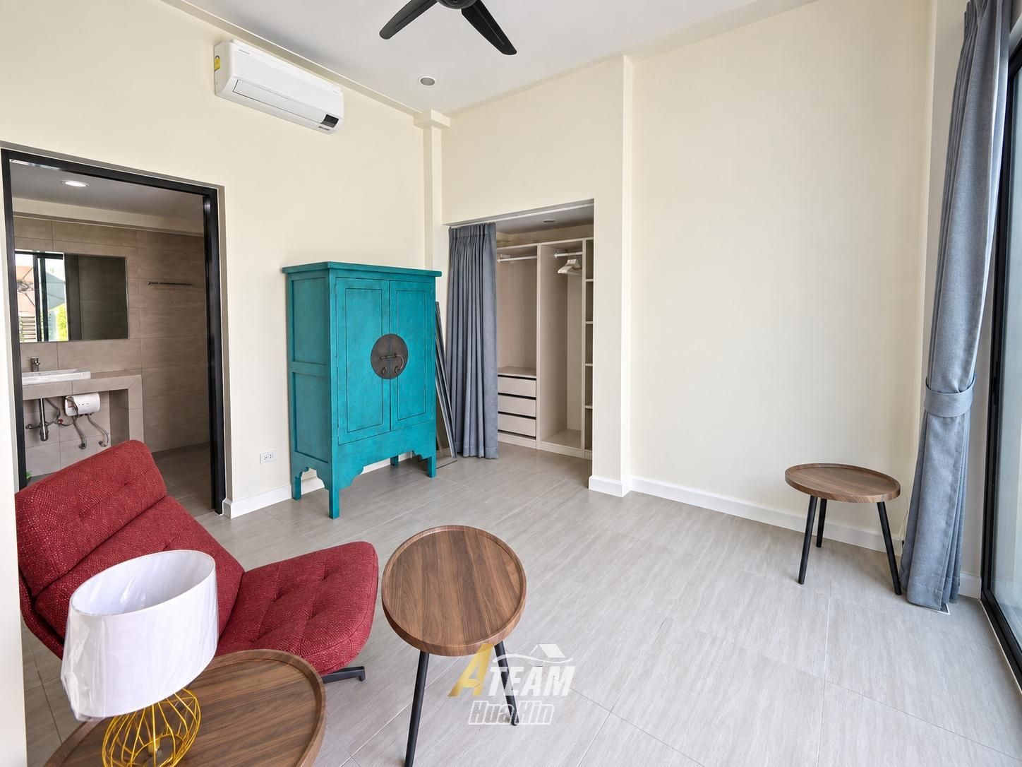 Intelligente, moderne et immense – sur Soi 116 au centre de Hua Hin !