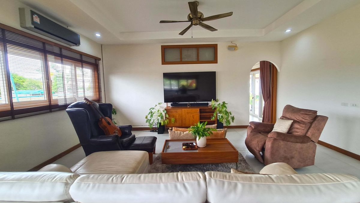 orchid palm homes 3 7 bed 7 bathrooms pool villa resale Development Hua Hin41