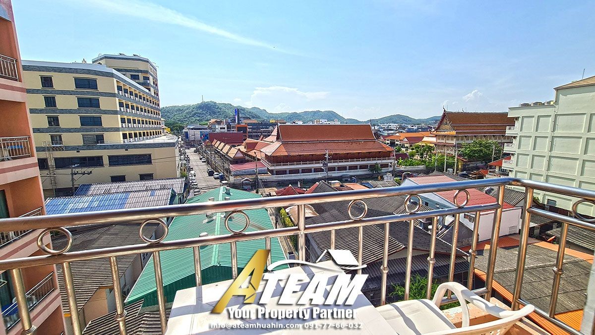 Hotel-for-sale-hua-hin-center-balcony