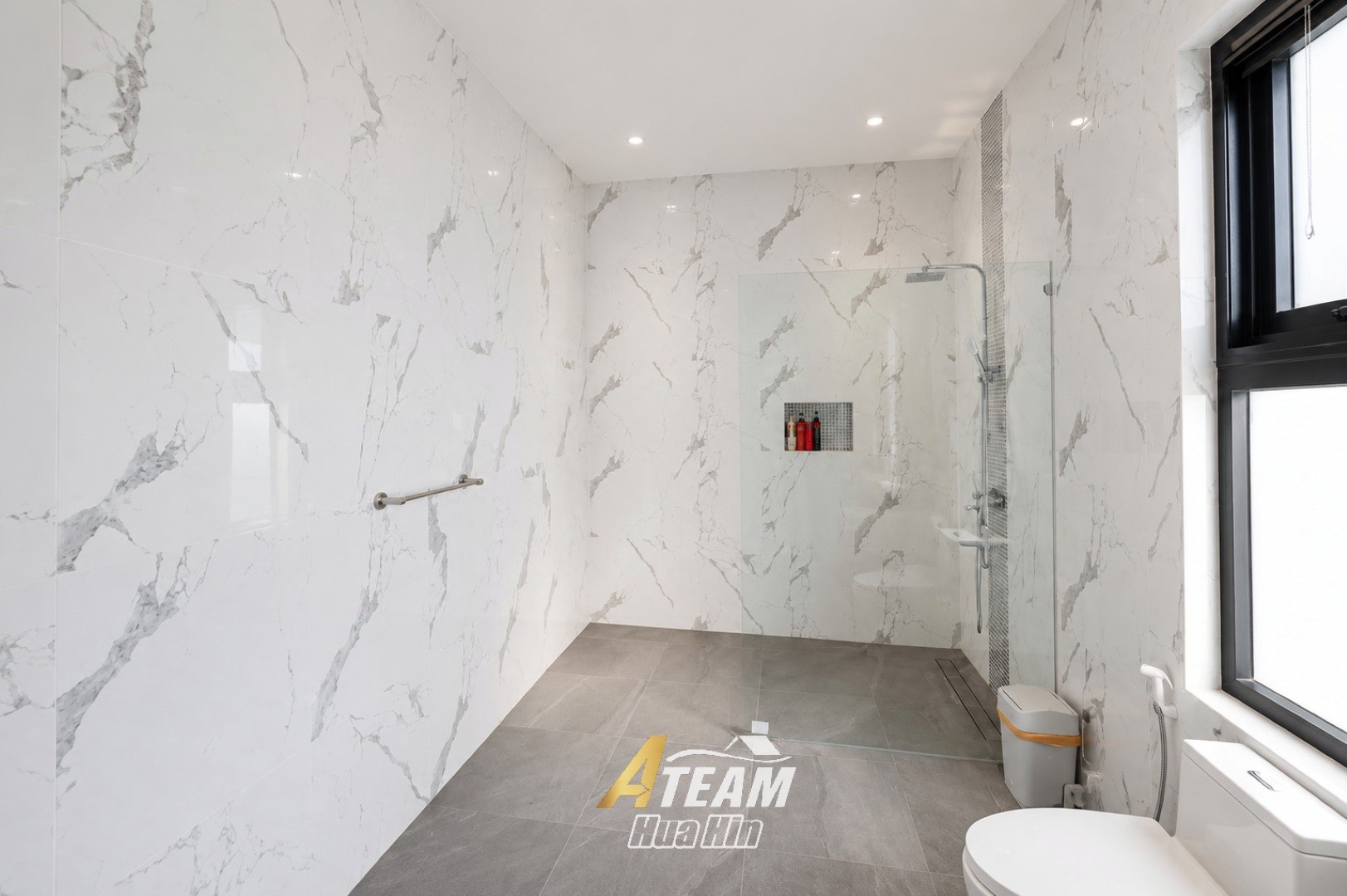 Vie prestigieuse en bordure de parc sur Millionaires Avenue