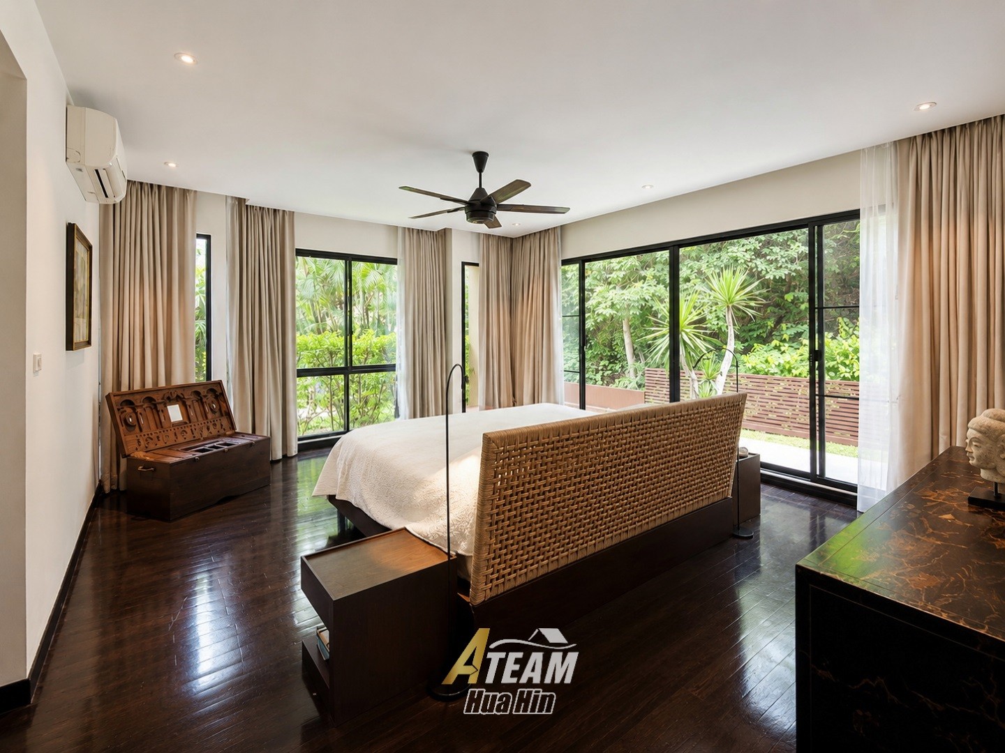 --Réservé-- L'une des 5 meilleures propriétés de luxe à Hua Hin