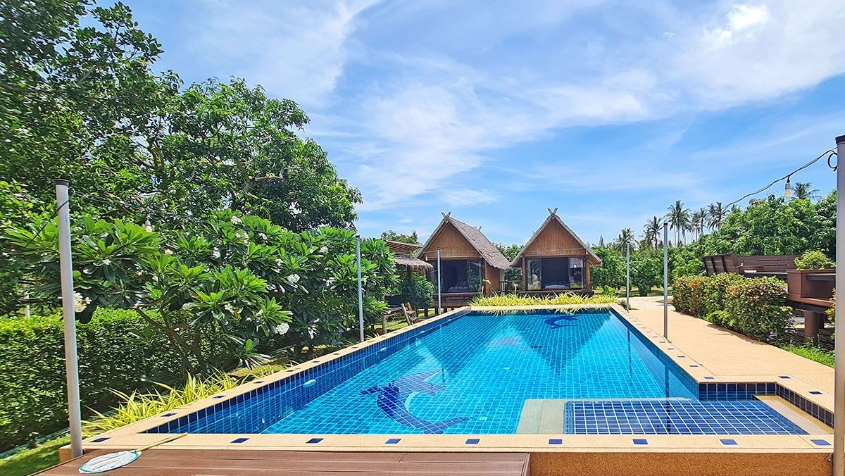 mango-resort-for-sale-sam-roi-yod-swimmingpool