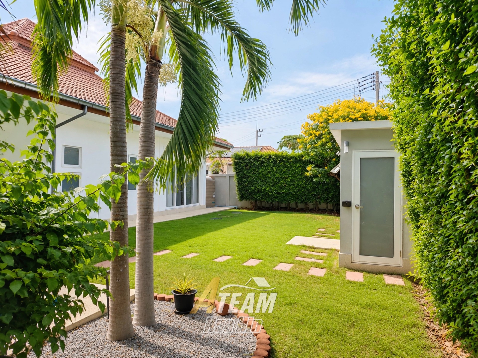 Villa élégante de 3 chambres avec piscine à Mali Prestige