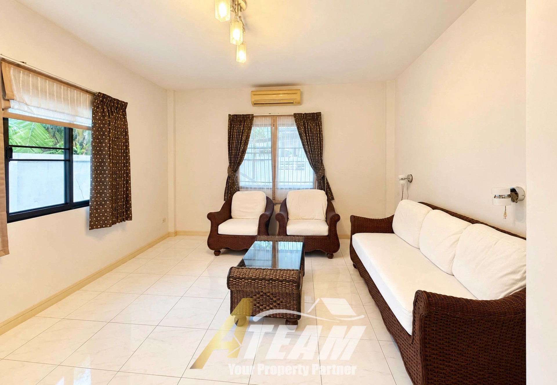 Spacieuse villa de 3 chambres avec piscine privée à louer à Sunset Village 1, Hua Hin Soi 6
