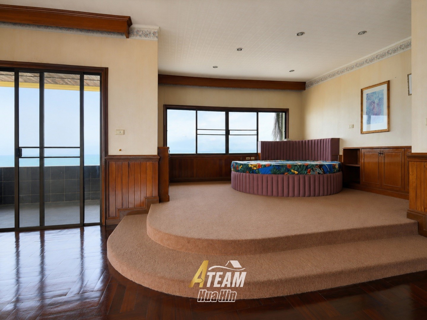 Penthouse de 4 chambres à vendre au Cha-Am Grand Condotel