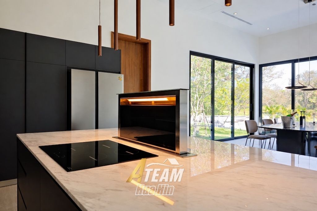 springfeild house for sale cha am18