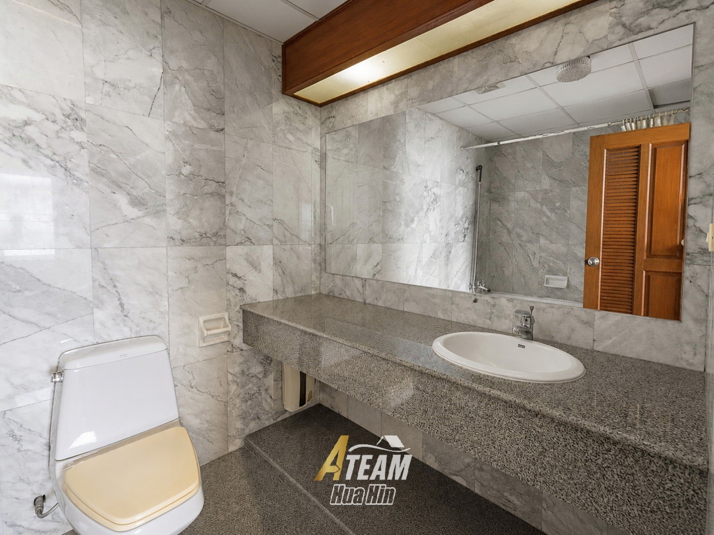 Penthouse de 4 chambres à vendre au Cha-Am Grand Condotel