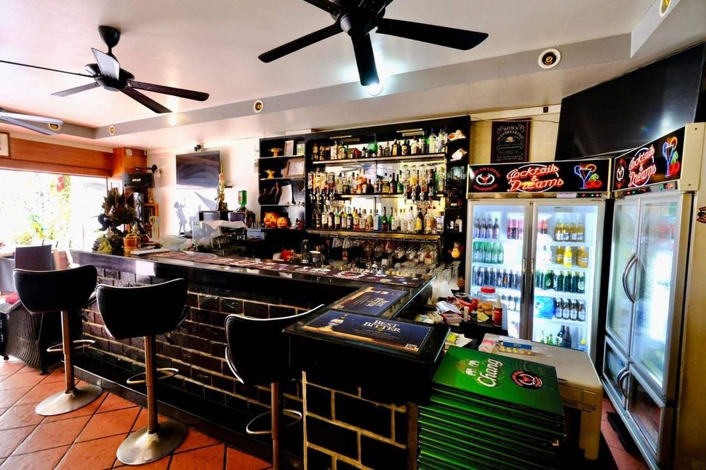 huahin house for sale chaam restaurant hotel41