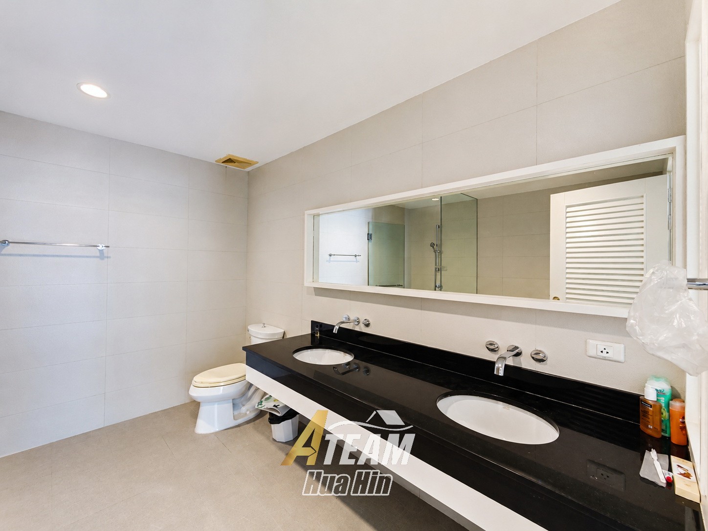 Appartement en bord de mer de 2 chambres avec vue sur la mer, acceptant les animaux, à Malibu Khao Tao
