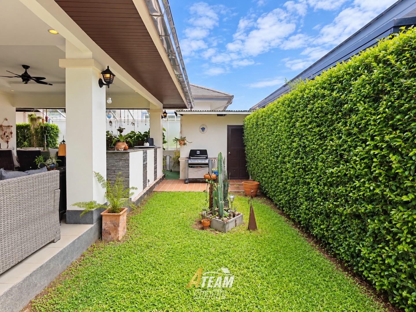 Villa de 3 chambres avec piscine à vendre à Khao Tao