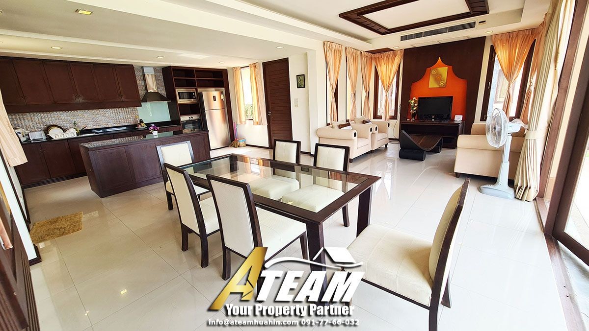 Lakeside-poolvilla-for-sale-hua-hin-Takiap-diningroom