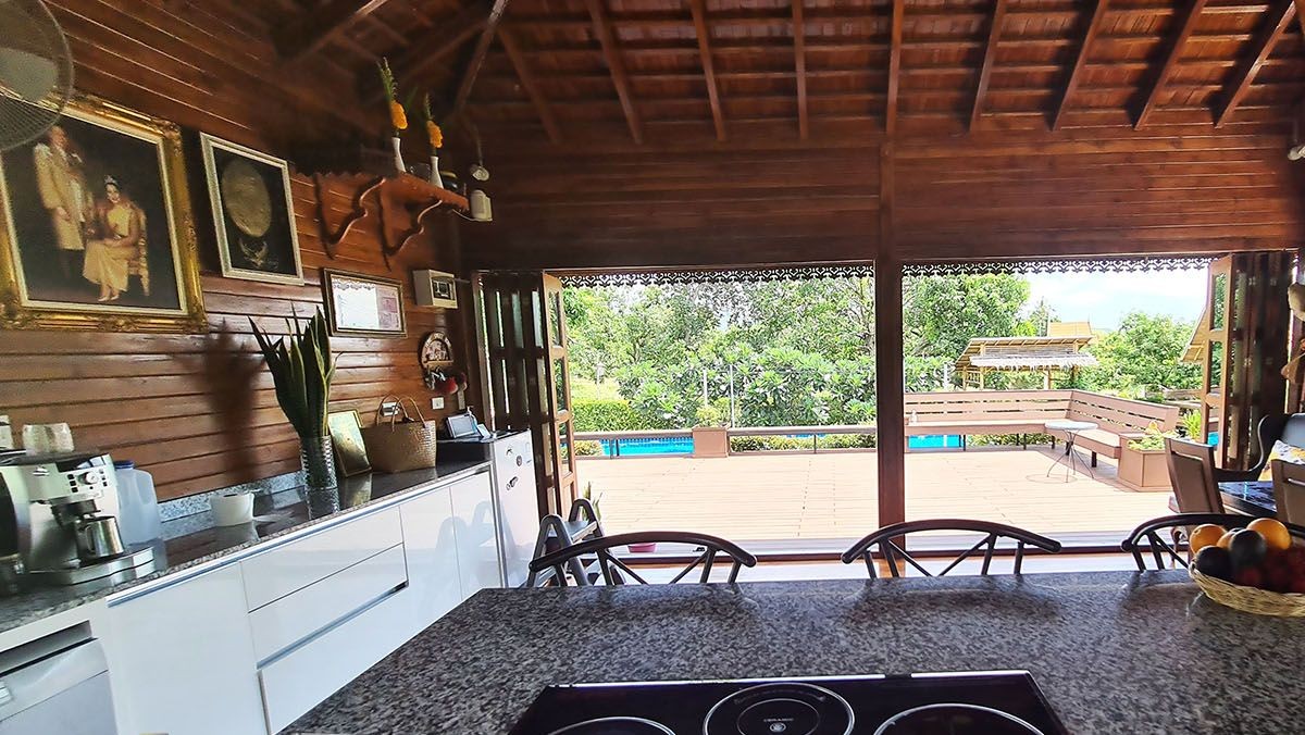 mango-resort-for-sale-sam-roi-yod-kitchen1