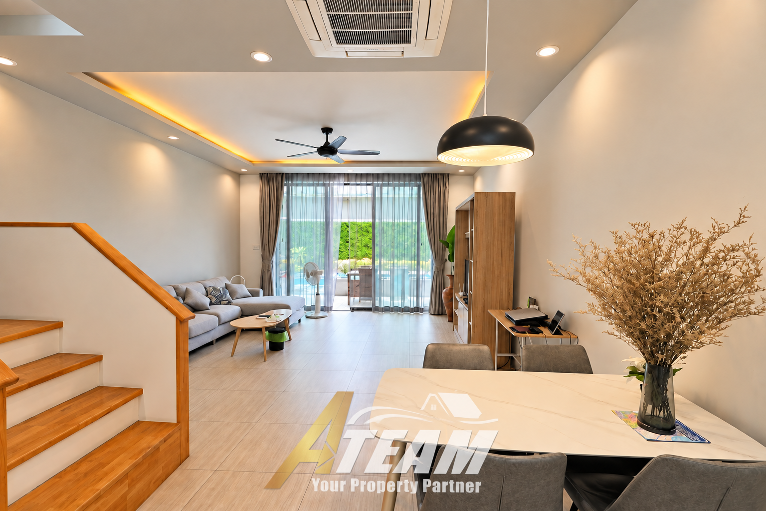 Maison de ville de 2 chambres sur deux étages à Riviera Pearl
