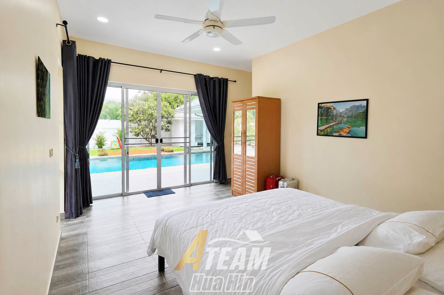 Villa avec piscine privée de 3 chambres sur un grand terrain de 800 Sq.m. | Pak Nam Pran, Pranburi