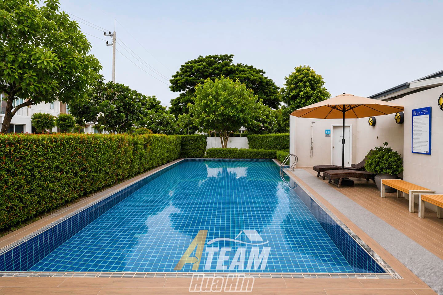 Spacieuse villa avec piscine de 3 chambres dans une résidence paisible