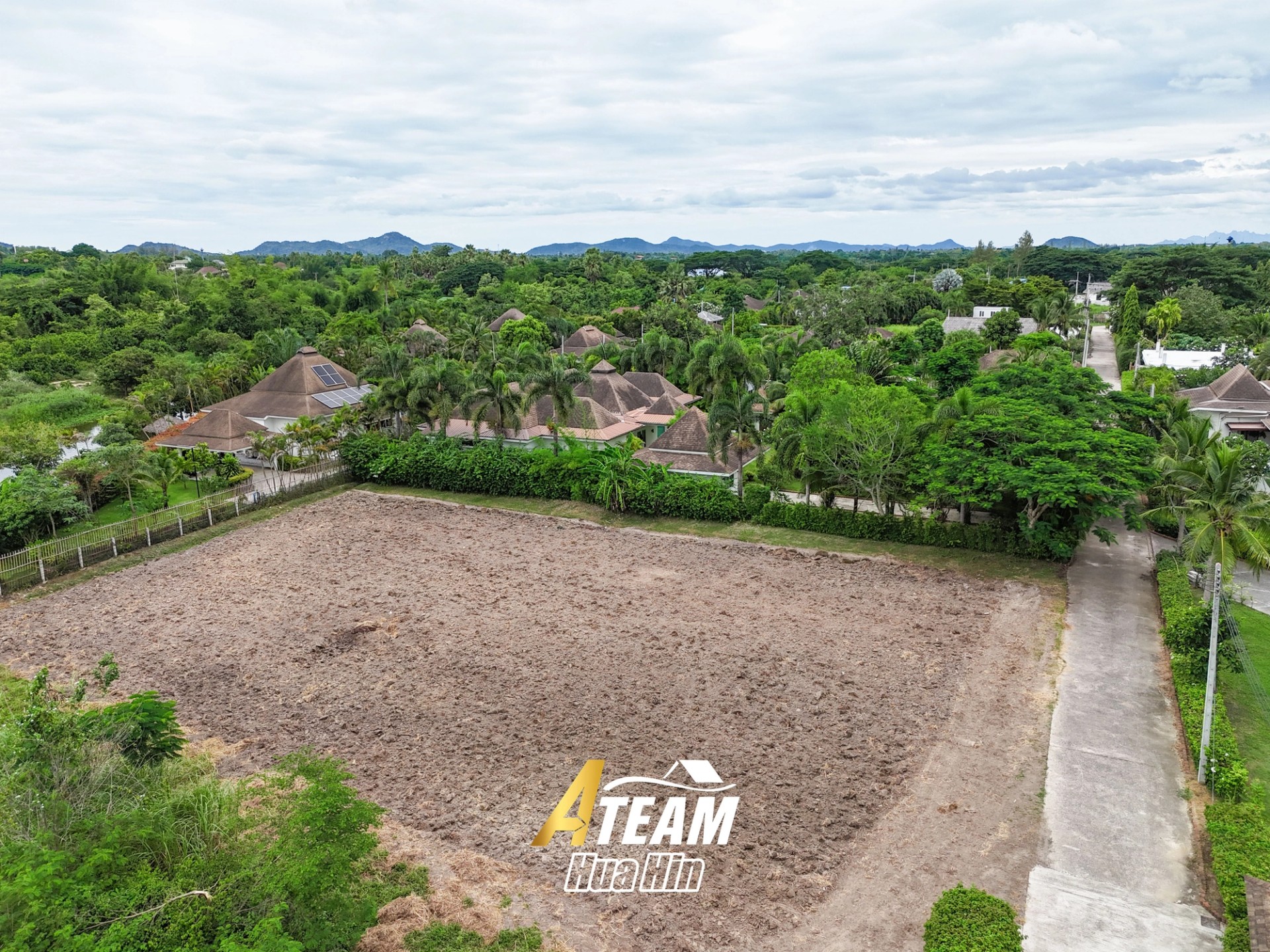 TERRAIN À VENDRE – à The Grove Residences, SECTEUR BLACK MOUNTAIN