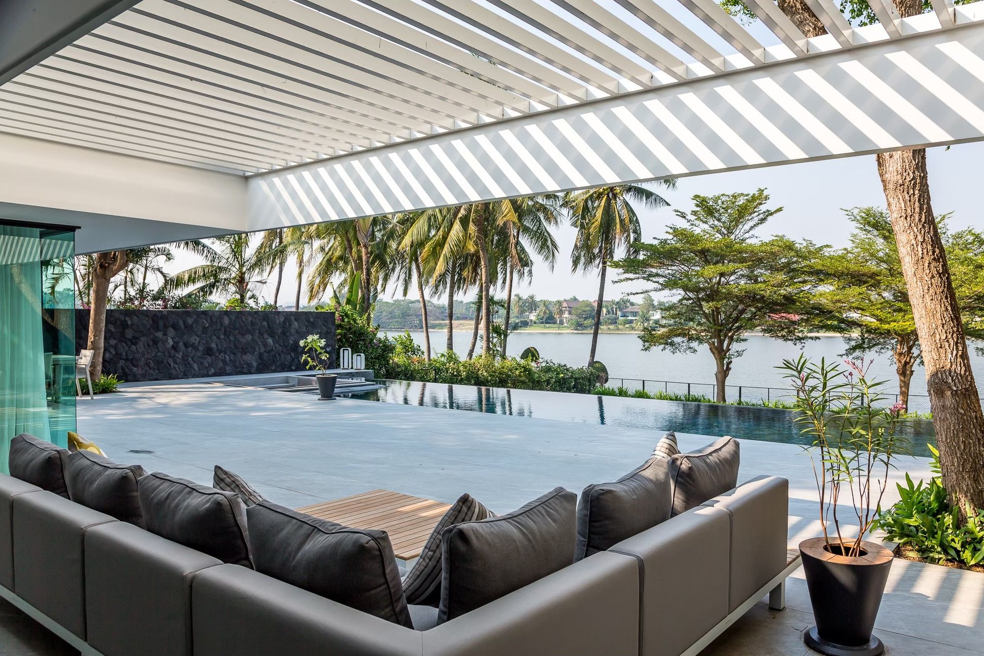 Villa exclusive avec piscine à louer au Palm Hills Golf Course, Cha-am