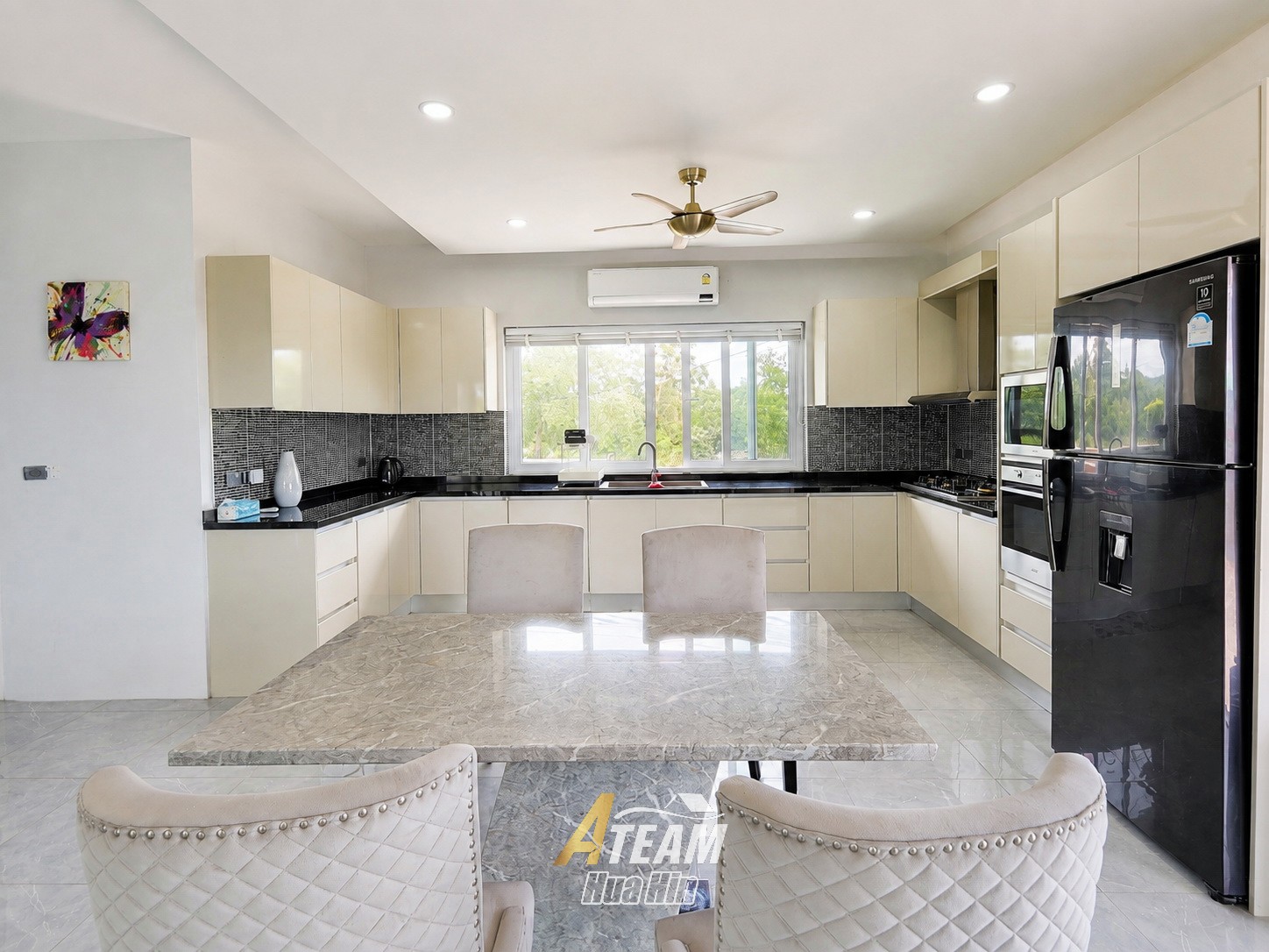 Villa avec piscine de 3 chambres et vue sur les montagnes à Khao Tao, Hua Hin – THB 8.95 Million