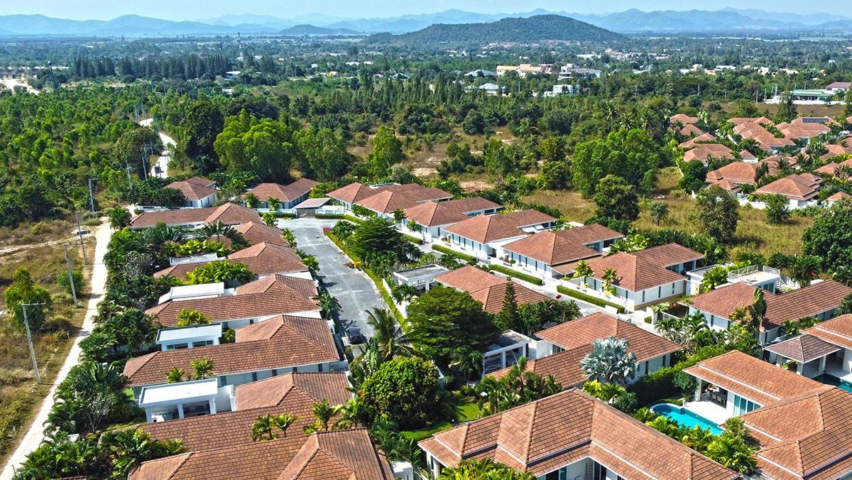 Pool-villa-For-Sale-Hua-Hin-Red-moutain-water-side-drone1