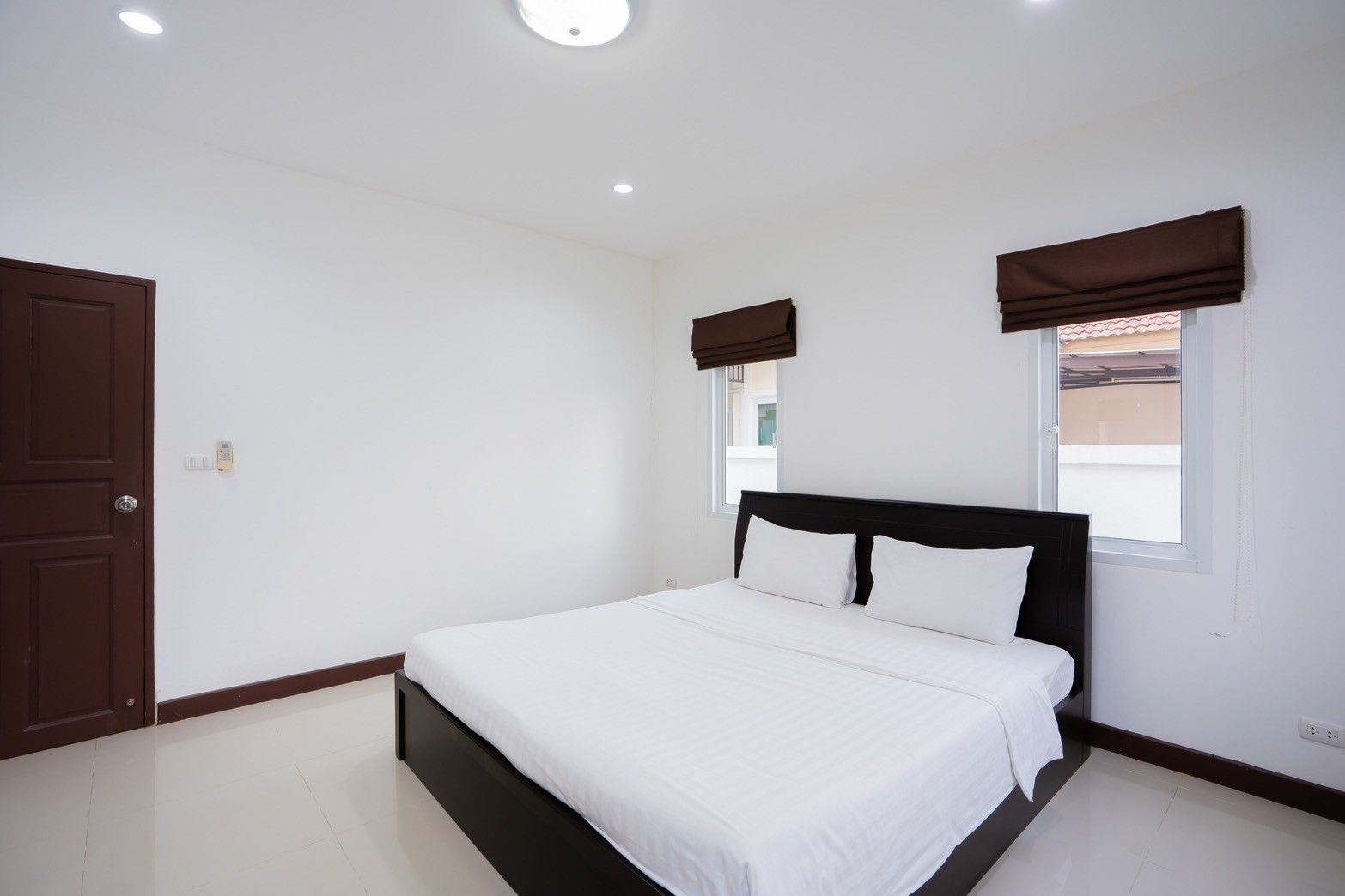 img_House for sale 4bedrooms pool villa hinlekfai huahin10