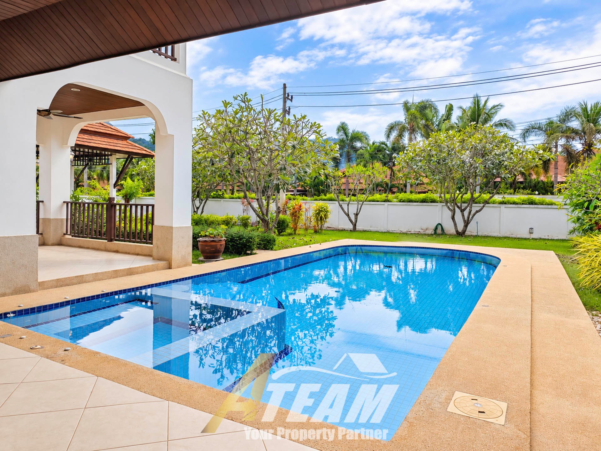 𝗦𝗽𝗮𝗰𝗶𝗼𝘂𝘀 𝟰-𝗕𝗲𝗱𝗿𝗼𝗼𝗺 𝗧𝘄𝗼-𝗦𝘁𝗼𝗿𝗲𝘆 𝗣𝗿𝗶𝘃𝗮𝘁𝗲 𝗣𝗼𝗼𝗹 𝗩𝗶𝗹𝗹𝗮 𝗳𝗼𝗿 𝗥𝗲𝗻𝘁 𝗶𝗻 𝗞𝗵𝗮𝗼 𝗧𝗮𝗼, 𝗛𝘂𝗮 𝗛𝗶𝗻 – 𝗦𝗽𝗮𝗰𝗶𝗼𝘂𝘀 𝗙𝗮𝗺𝗶𝗹𝘆 𝗟𝗶𝘃𝗶𝗻𝗴 | ฿𝟳𝟬,𝟬𝟬𝟬/𝗠𝗼𝗻𝘁𝗵
