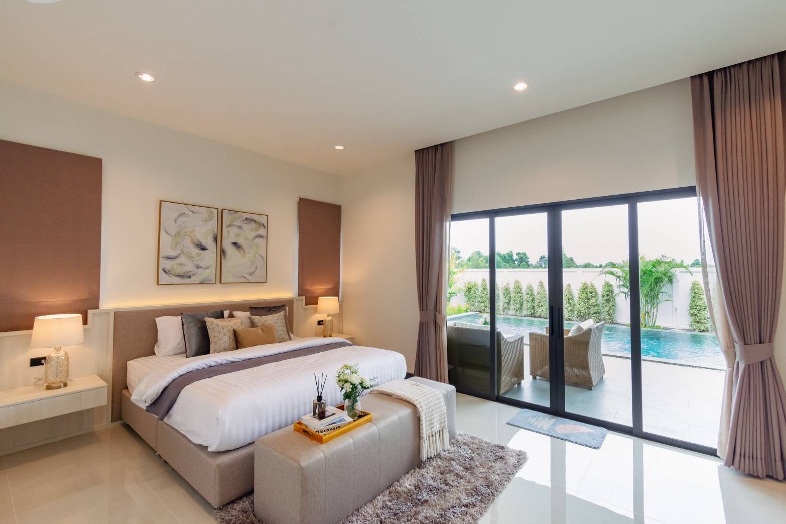 Villa privée avec piscine, 3 chambres et 3 salles de bains, au design élégant