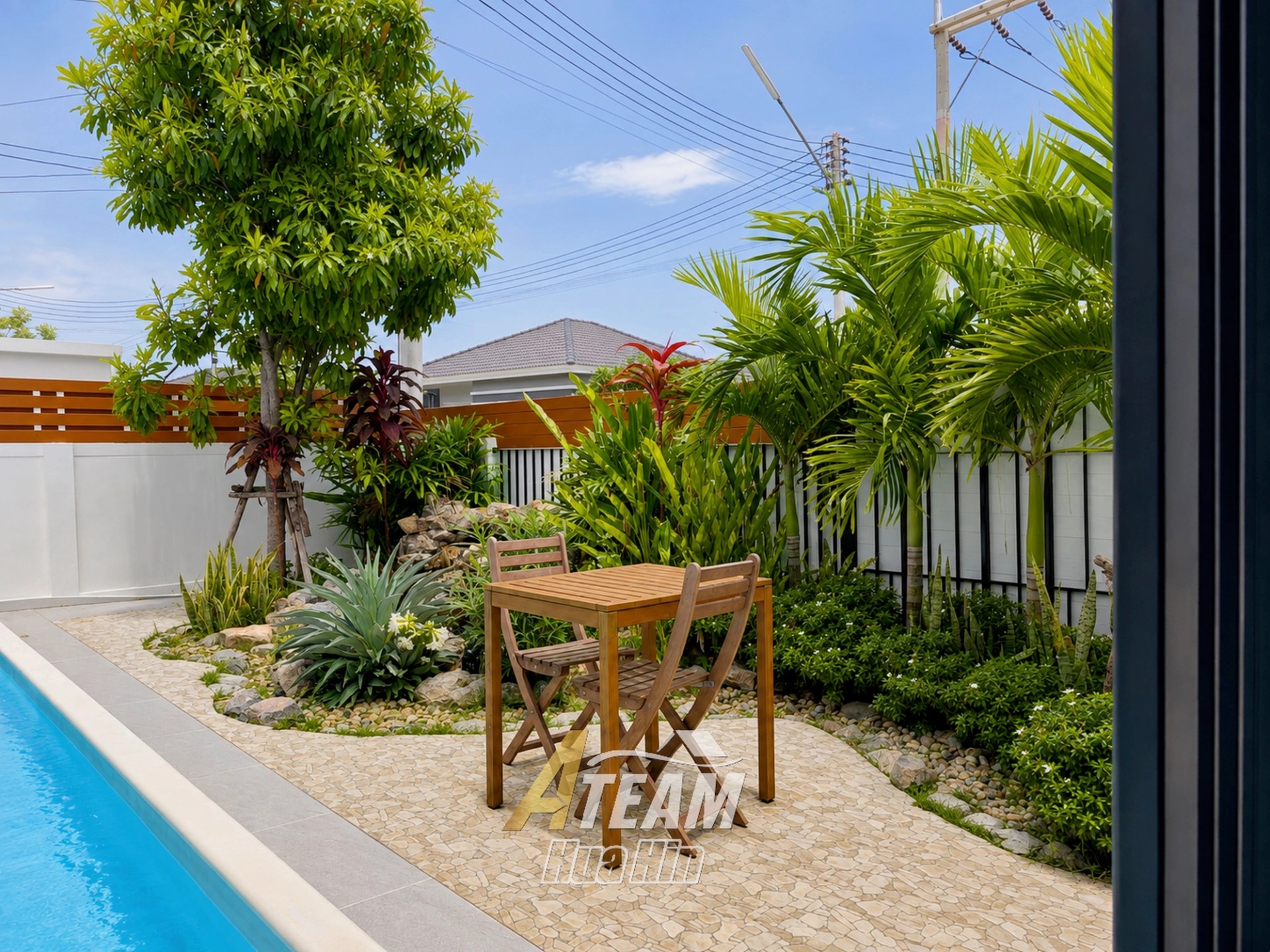 Villa de 2 chambres avec piscine, panneaux solaires et sauna, comme neuve