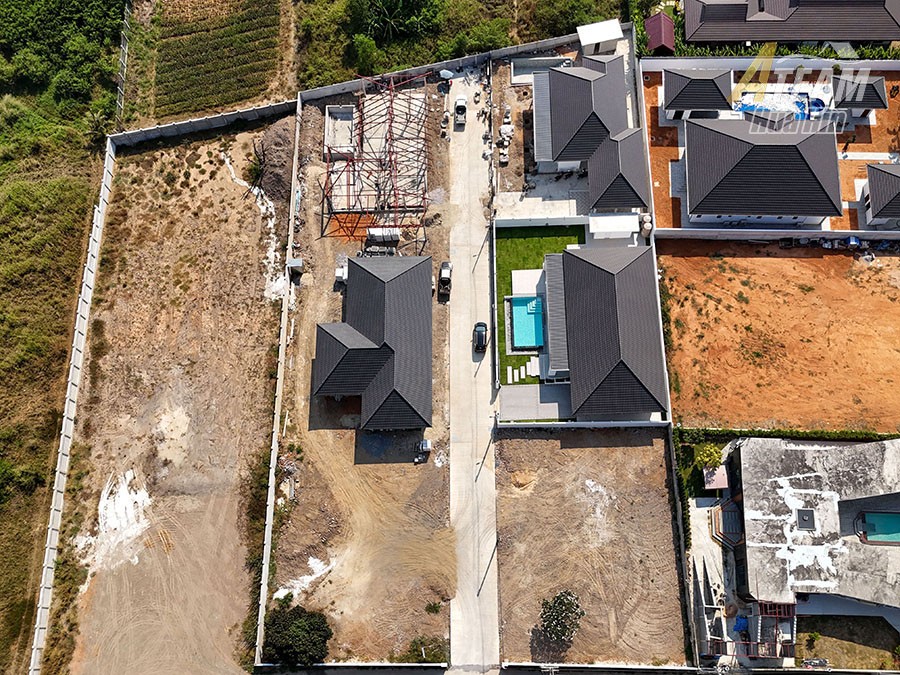 House for Sale WangPong . Old Lady28