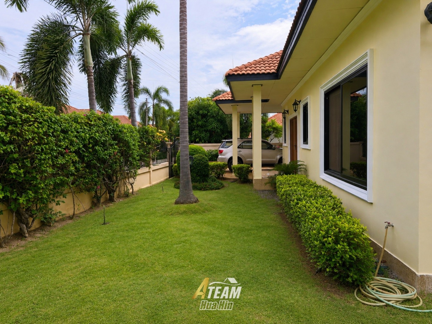 Villa avec piscine magnifiquement rénovée à vendre et à louer – Soi 114, Hua Hin