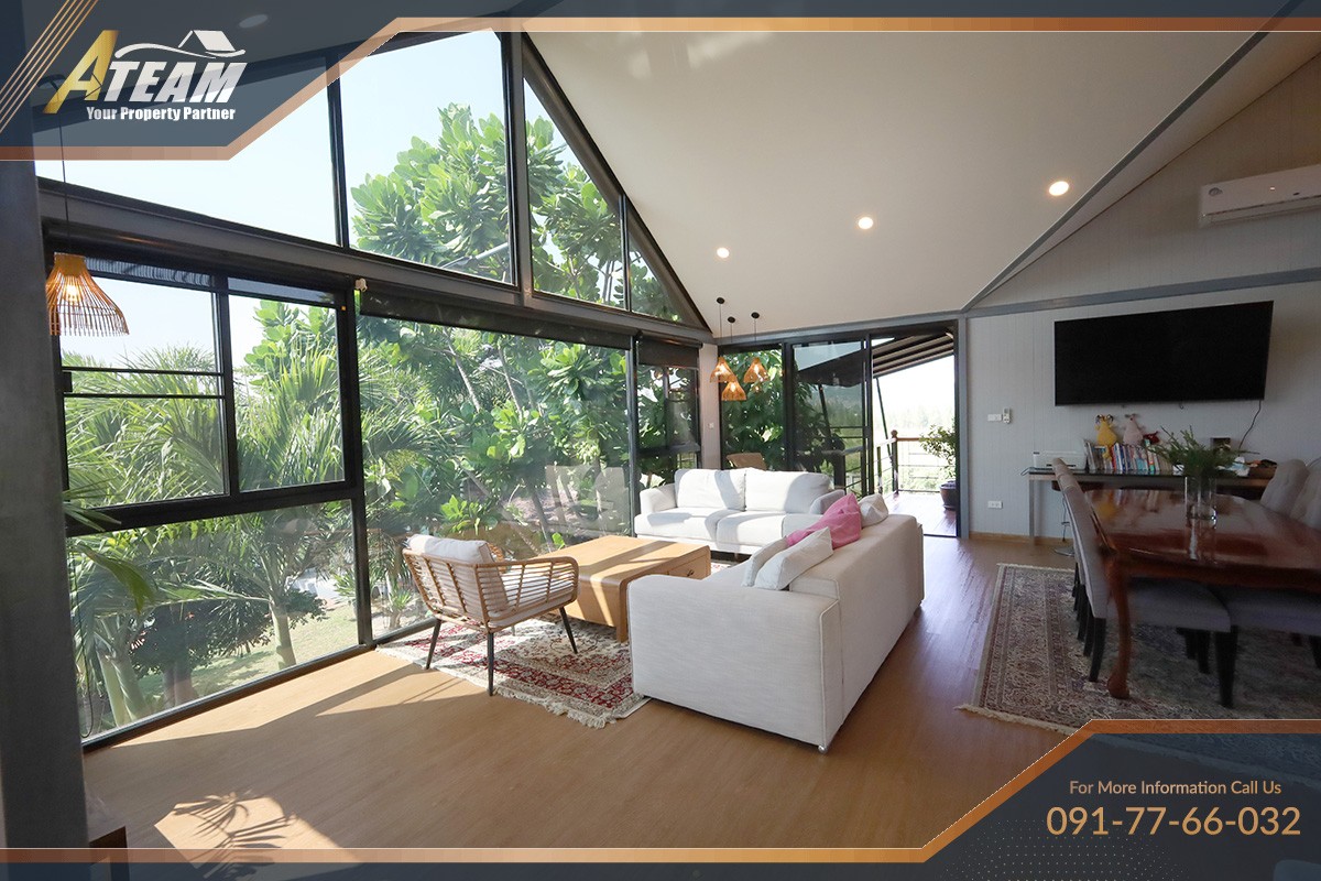 Villa unique de 5 chambres avec piscine au bord de la rivière à Pak Nam Pran