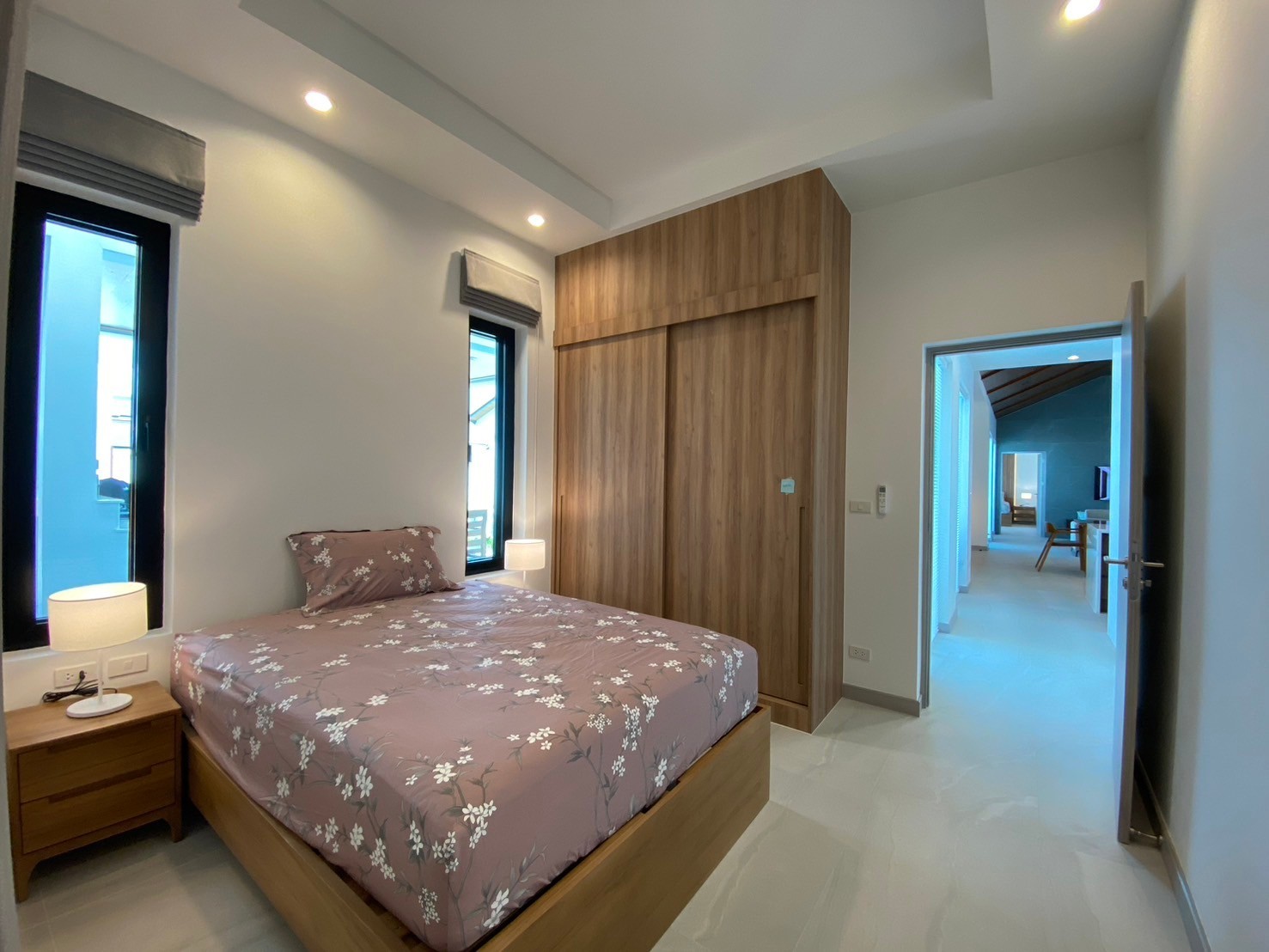 Villa moderne avec 3 chambres et piscine près de Soi 102 et de Pineapple Valley Golf Club