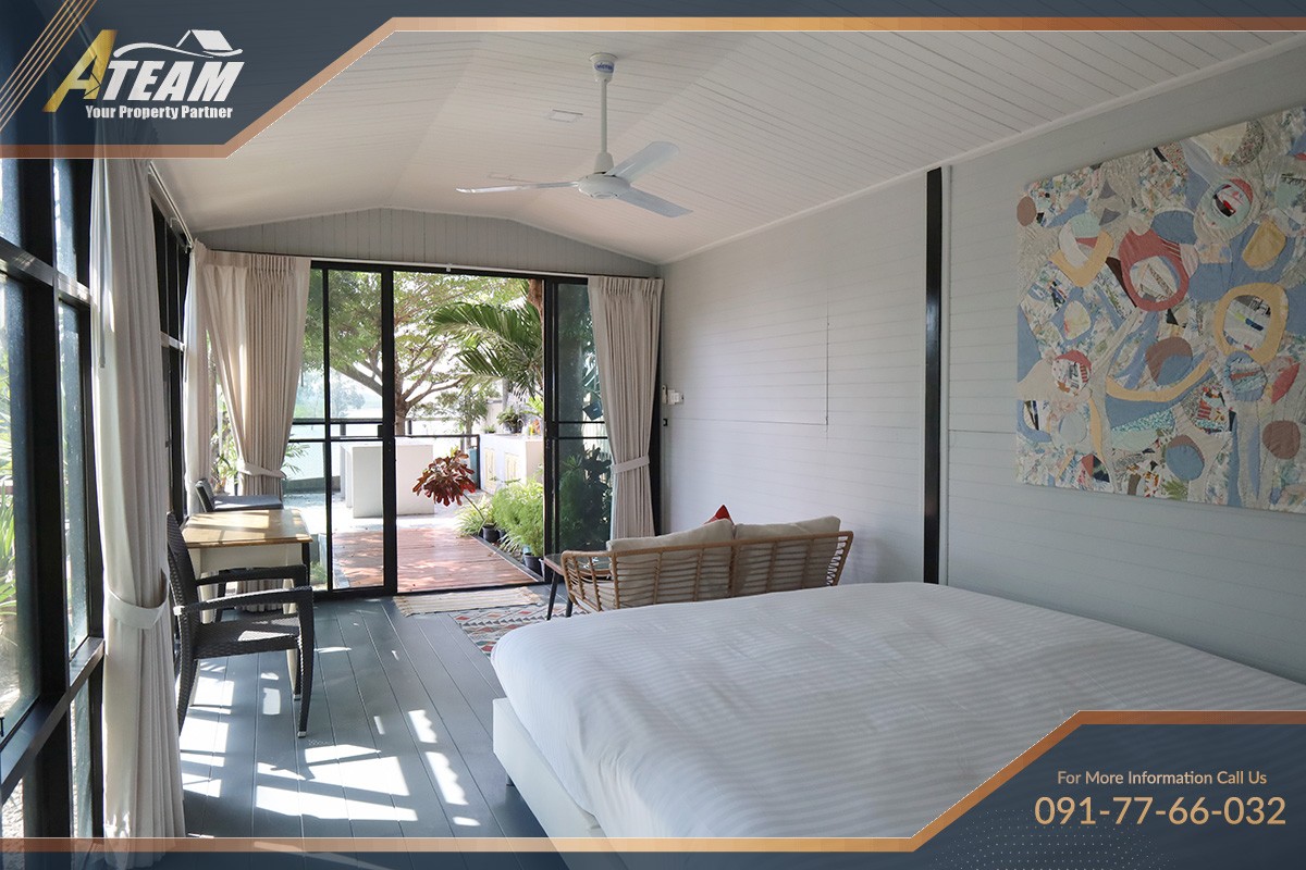 Villa unique de 5 chambres avec piscine au bord de la rivière à Pak Nam Pran