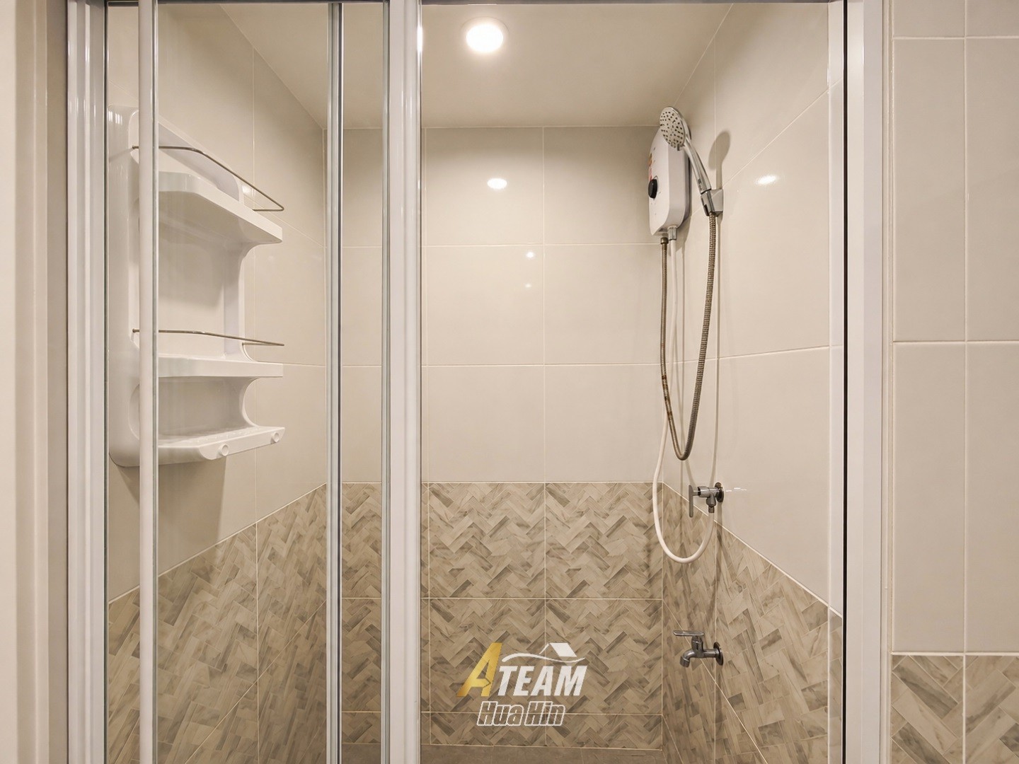Appartement entièrement meublé avec vue sur la piscine à Mira Monte