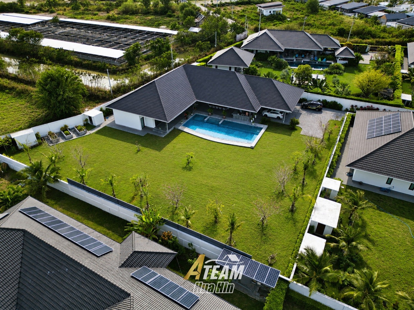 Vie prestigieuse en bordure de parc sur Millionaires Avenue