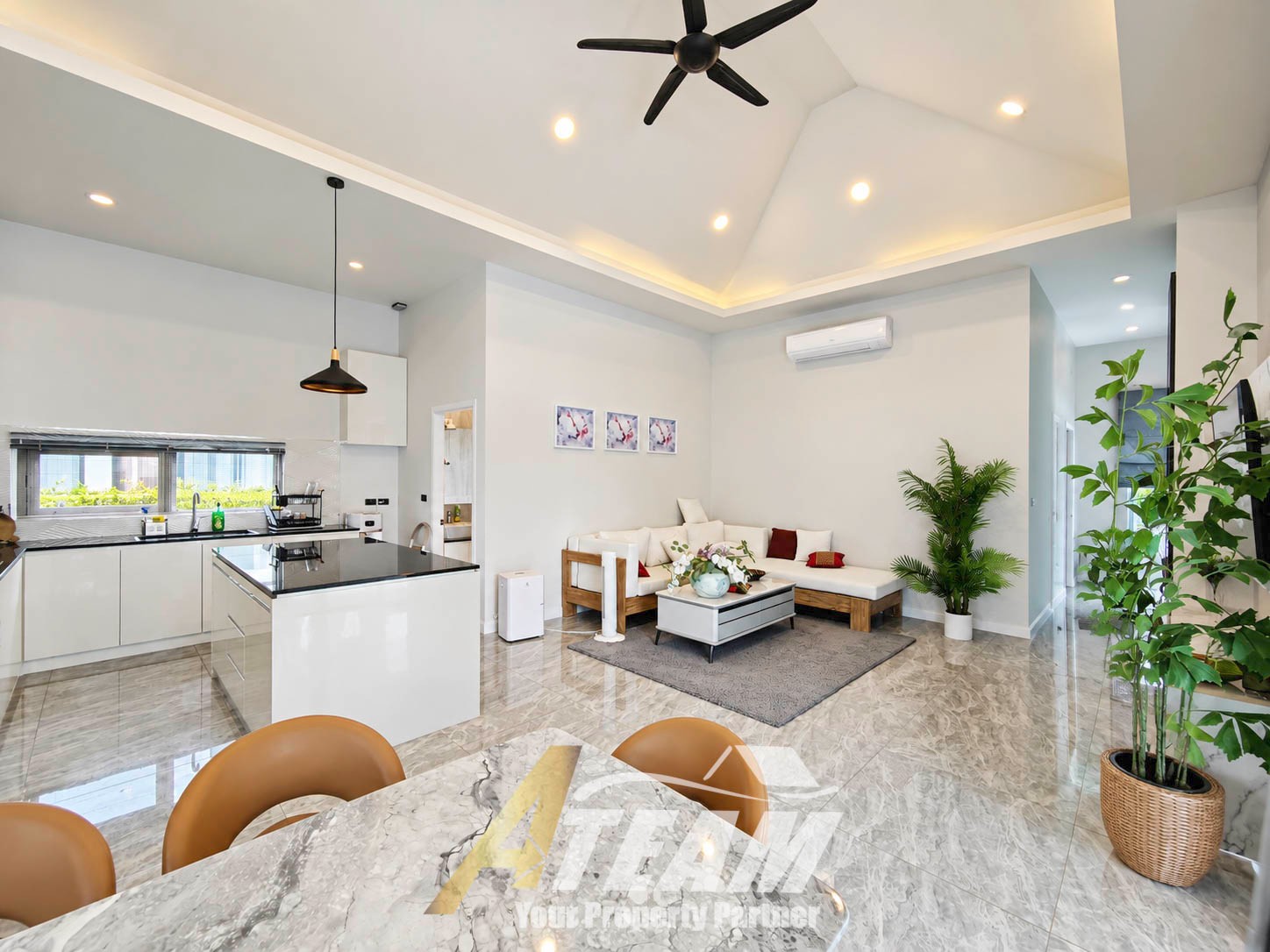 Villa de luxe à CoCo 88 – Spacieuse maison de 271 m² | 65 000 THB/mois