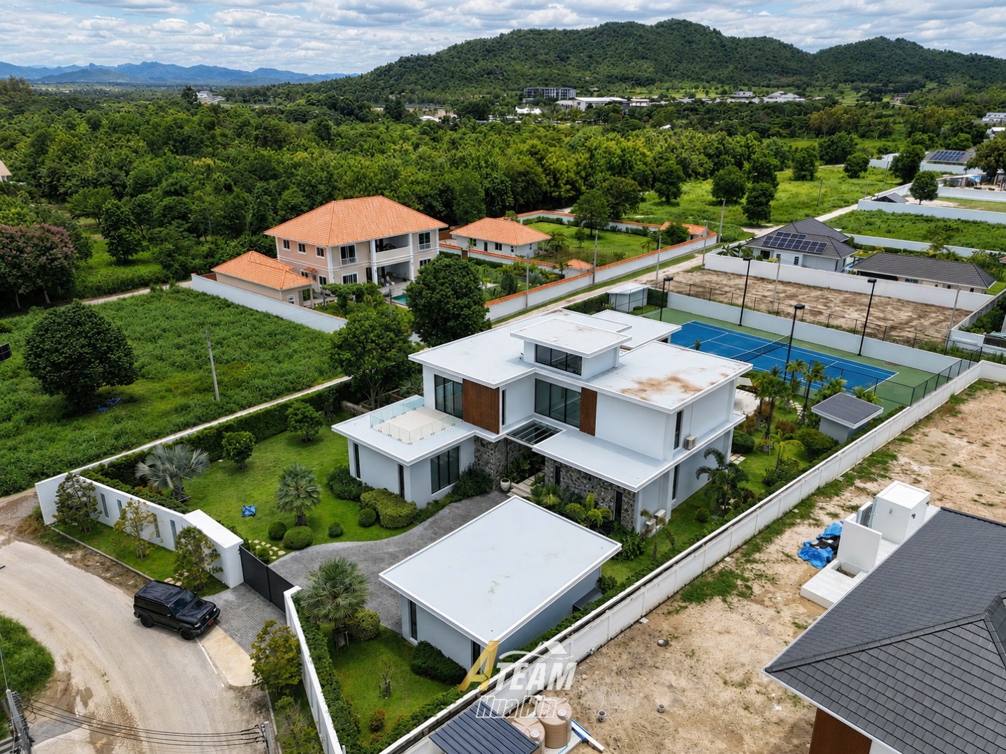 Villa de luxe exceptionnelle de 4 chambres dans le secteur de Black Mountain