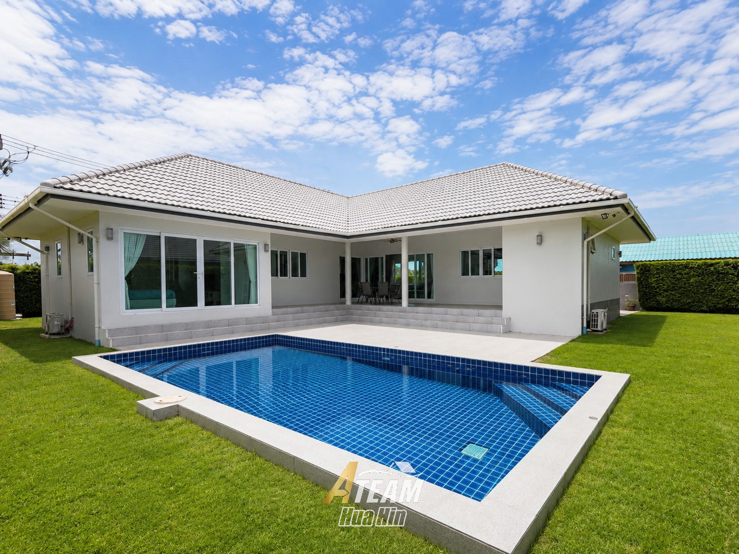 Villa avec piscine de 3 chambres et vue sur les montagnes à louer à Khao Tao, Hua Hin