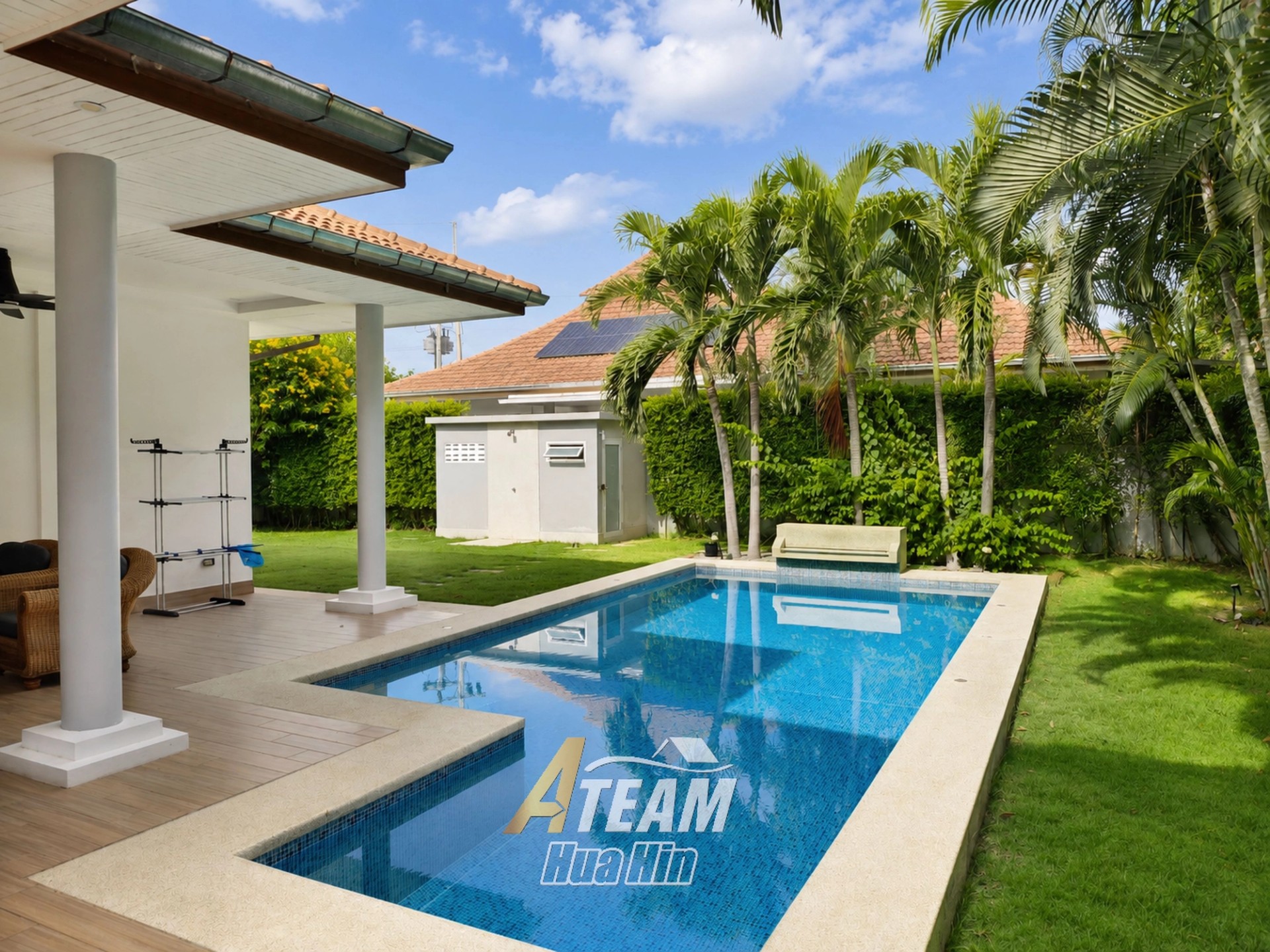 Villa élégante de 3 chambres avec piscine à Mali Prestige