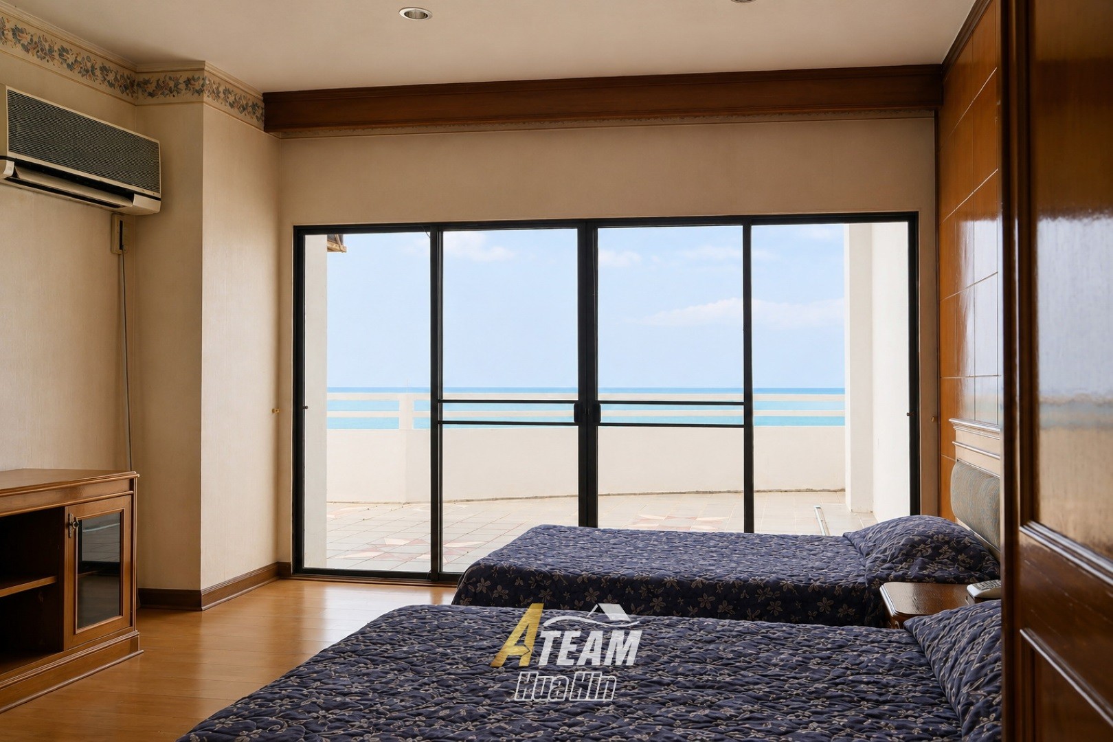 Penthouse de 4 chambres à vendre au Cha-Am Grand Condotel