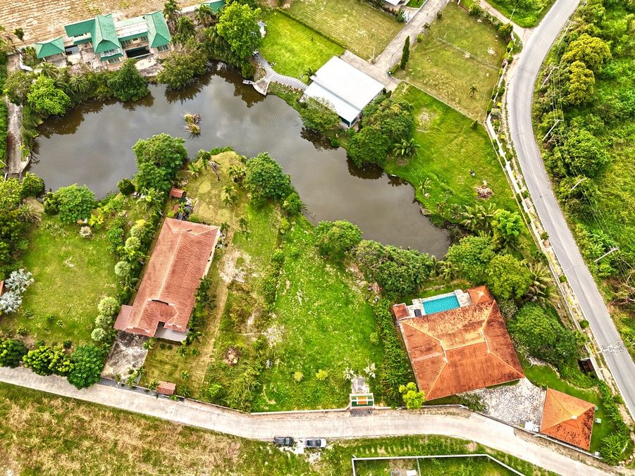 img_lakefront land for sale near black mountain Hua Hin14