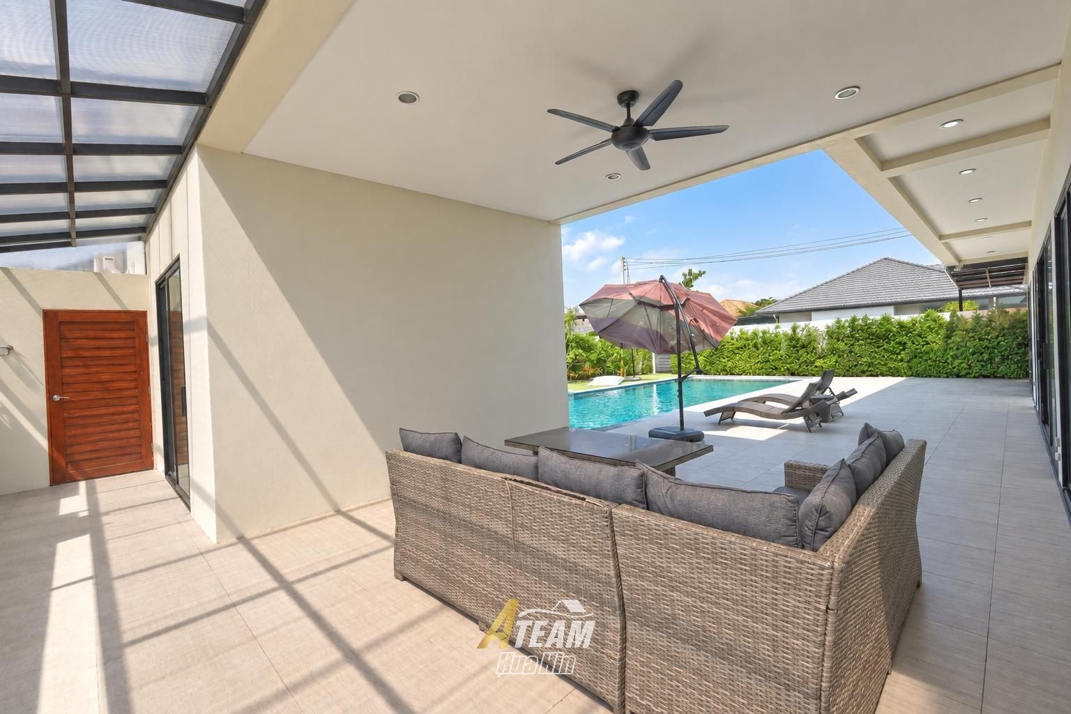 Intelligente, moderne et immense – sur Soi 116 au centre de Hua Hin !