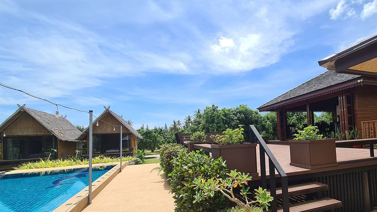 mango-resort-for-sale-sam-roi-yod-view1