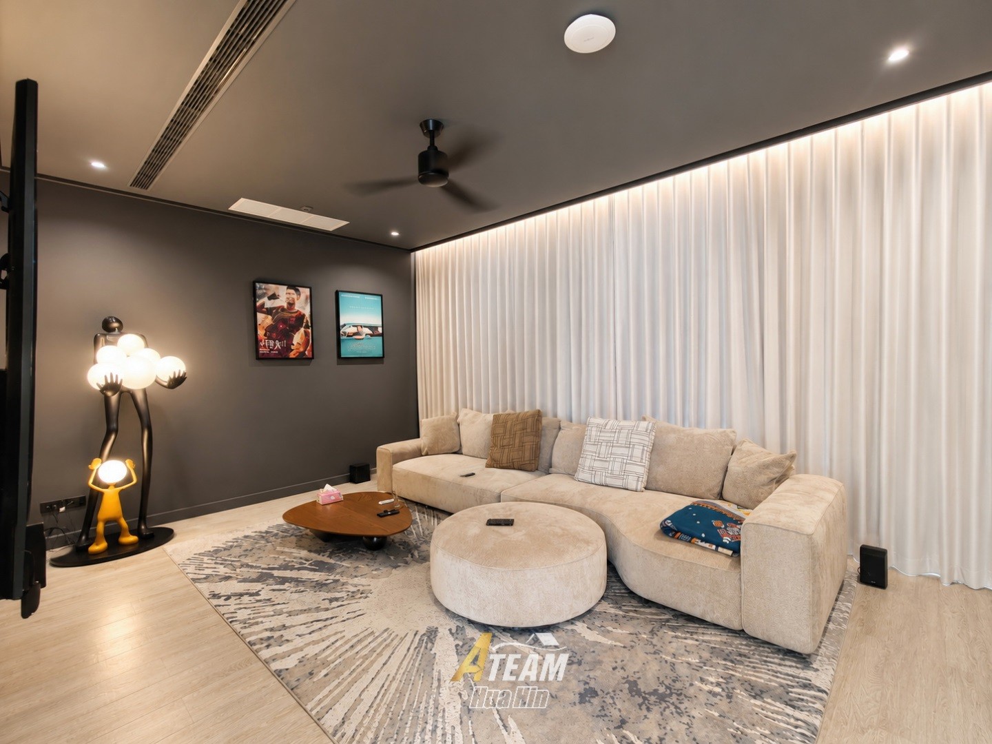 Villa de luxe exceptionnelle de 4 chambres dans le secteur de Black Mountain