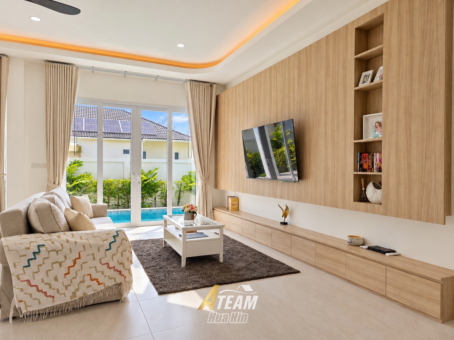 Villa neuve de 3 chambres avec piscine à vendre à Hua Hin Soi 88